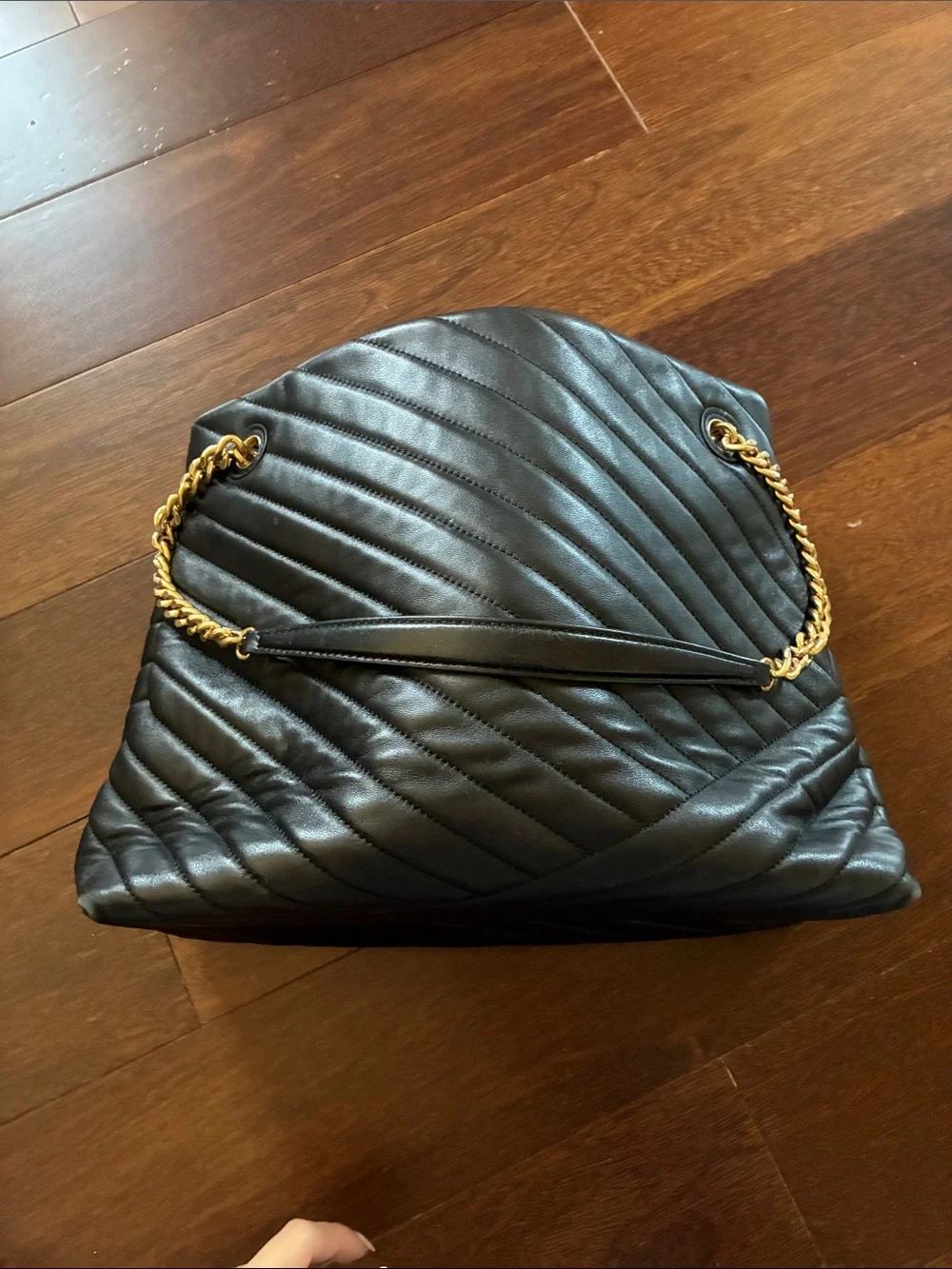 Tory Burch classic tory